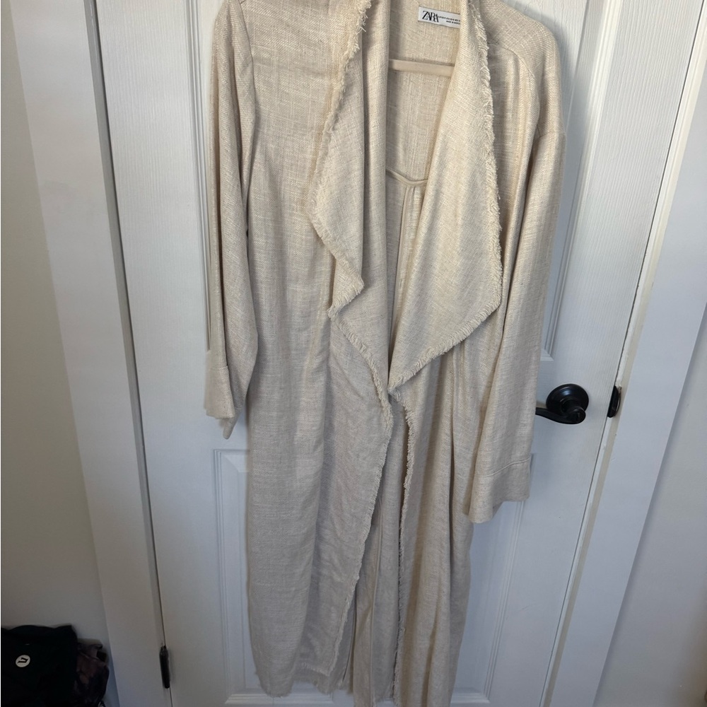 Zara Cream Textured Robe - Picture 2 of 3
